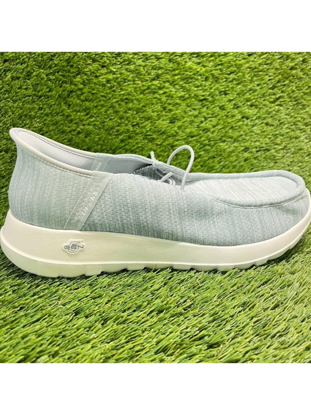 Skechers Go Walk Max Free Hands Mens Size 9 Gray Walking Slip-On Shoes Sneakers